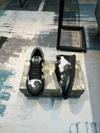 Picture of Valentino Shoes Men _SKUfw124754027fw